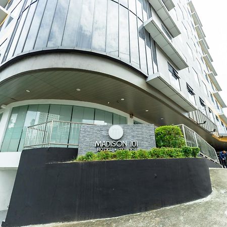 เมดิสัน 101 โฮเต็ล + ทาวเวอร์ Hotel เกซอนซิตี้ ภายนอก รูปภาพ