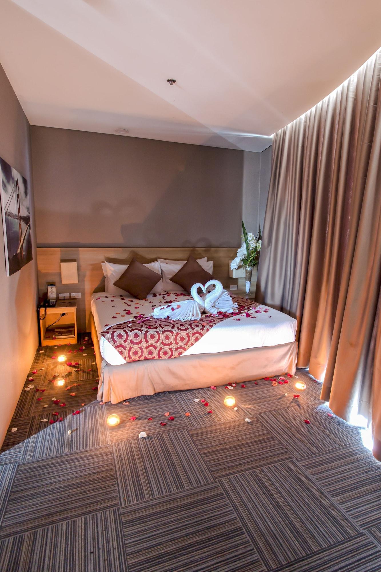 เมดิสัน 101 โฮเต็ล + ทาวเวอร์ Hotel เกซอนซิตี้ ภายนอก รูปภาพ