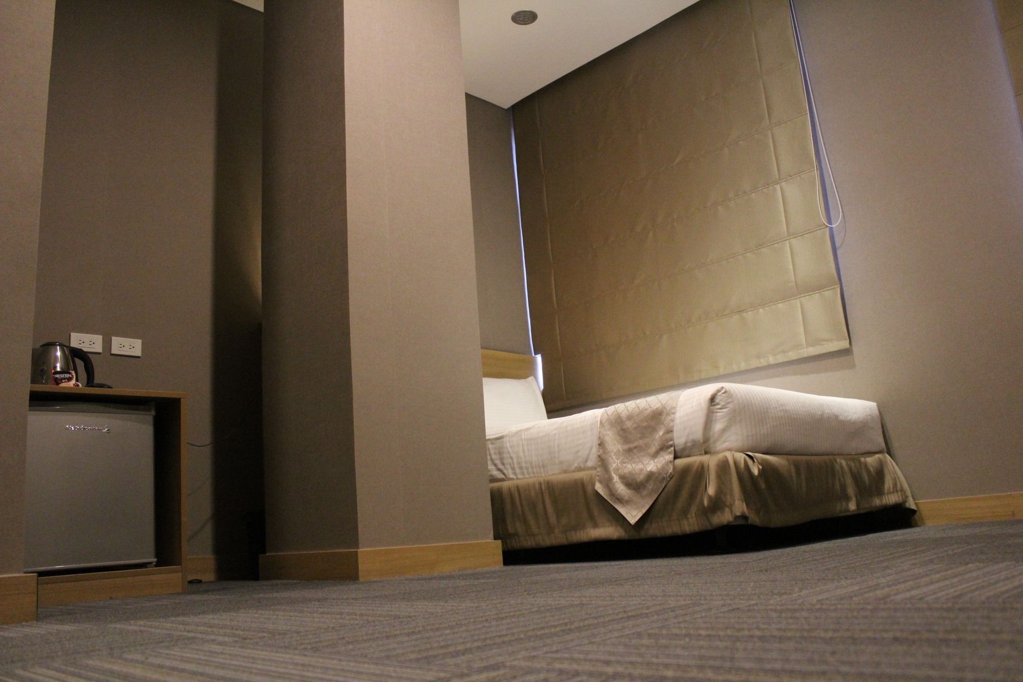 เมดิสัน 101 โฮเต็ล + ทาวเวอร์ Hotel เกซอนซิตี้ ภายนอก รูปภาพ